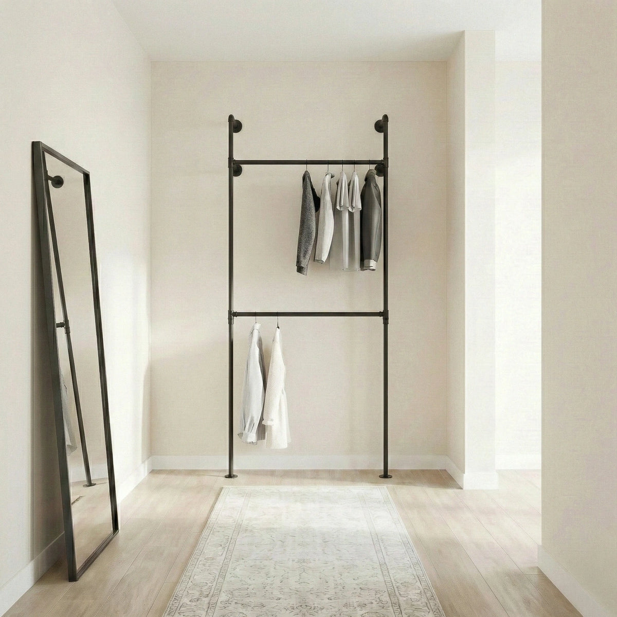 Kleiderschrank mit Stangen im Vintage Wasserrohrlook ✓ – pamo. design