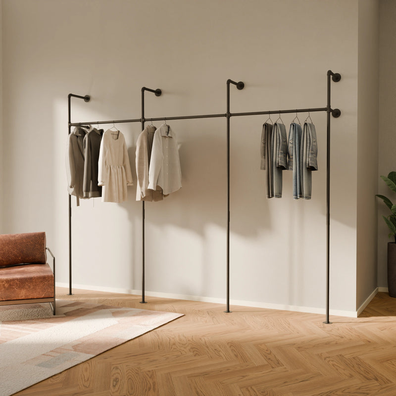 Kleiderschranksystem Ikea aus Rohren 